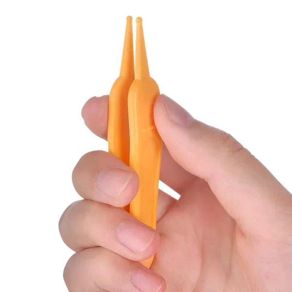 Gentle Baby Nose Tweezers